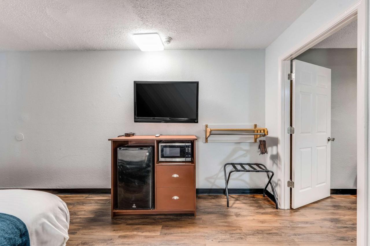 Motel 6-Tupelo, Ms - Downtown Εξωτερικό φωτογραφία