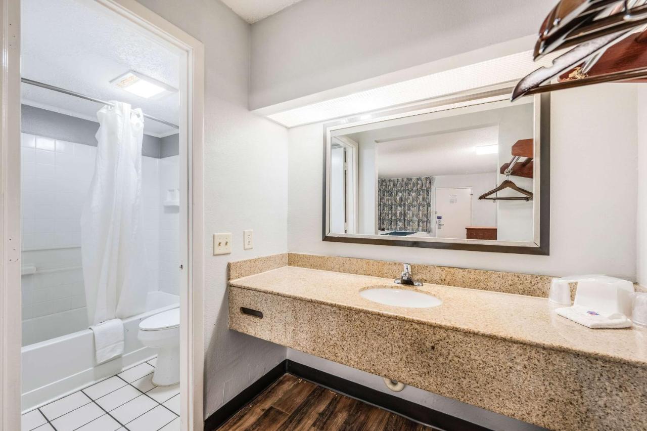 Motel 6-Tupelo, Ms - Downtown Εξωτερικό φωτογραφία