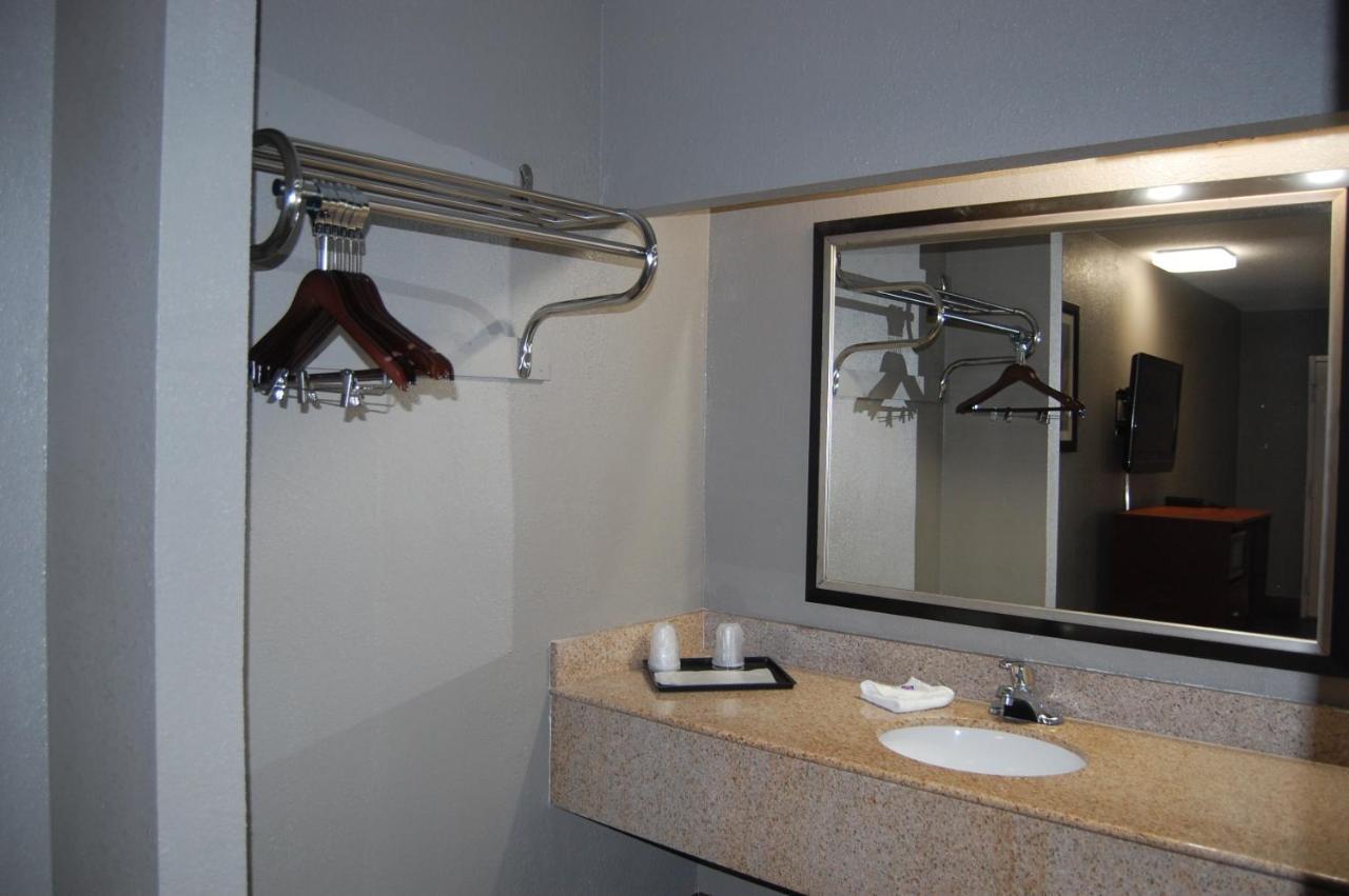 Motel 6-Tupelo, Ms - Downtown Εξωτερικό φωτογραφία
